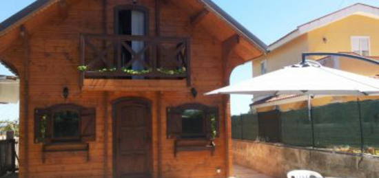 Chalet di Legno Zona Arenella (sr)