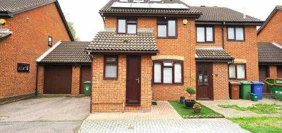 4 bedroom semi-detached house