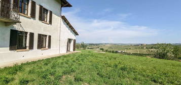 Casale/cascina in vendita a San Marzano Oliveto