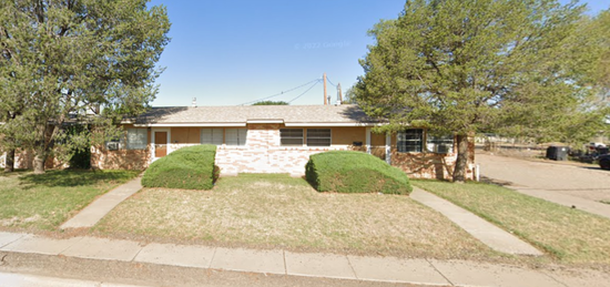 814 S Sunset Ave, Roswell, NM 88203