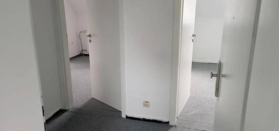 Zwei Zimmer Dachgeschoss Wohnung