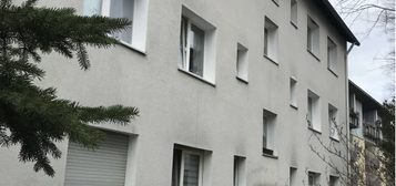 Erdgeschosswohnung mit Balkon