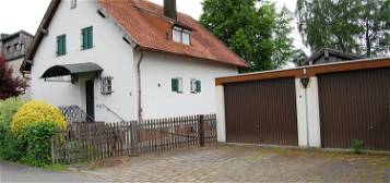 Top Grundstück in Mallersdorf-Pfaffenberg mit kleinem renovierungsbedürftigem Einfamilienhaus