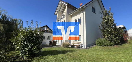 Modernes Einfamilienhaus mit traumhaften Ausblick auf den Rotenfels