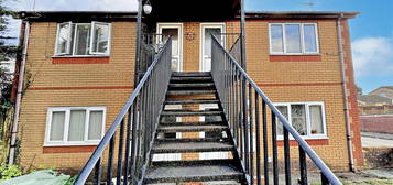 Flat for sale in Bryn-Y-Fran Avenue, Trethomas, Caerphilly CF83