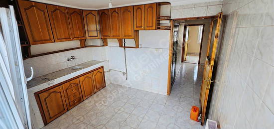 ECOFAST SANCAK CAMİ SOKAĞINDA KİRALIK 3+1 DAİRE