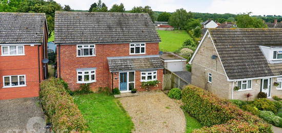 5 bed detached house for sale