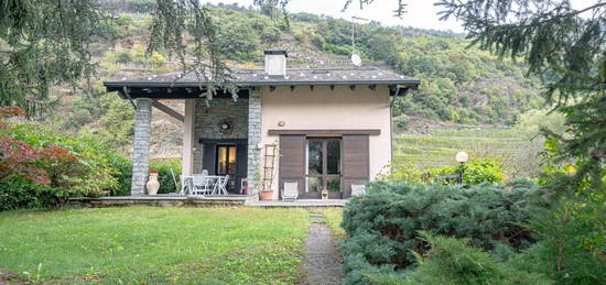 Villa in vendita in via Ragno, 18