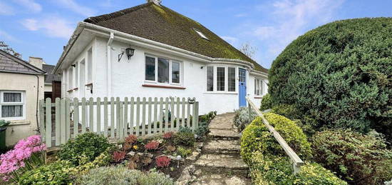 3 bedroom detached bungalow