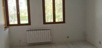 Appartement  à louer, 3 pièces, 2 chambres, 52 m²