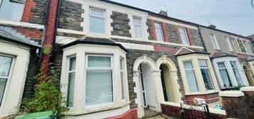 4 bedroom terraced house