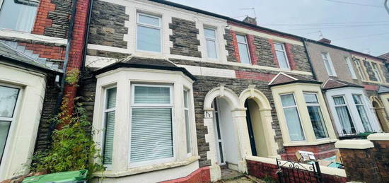 4 bedroom terraced house