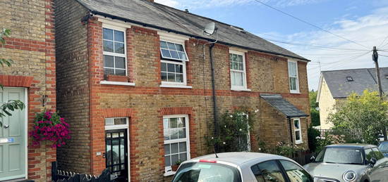 End terrace house to rent in Wellington Street, Hertford SG14