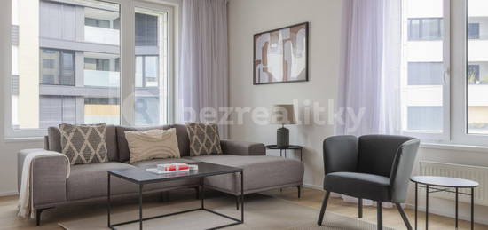 Pronájem bytu 3+1 90 m², U Pergamenky, Praha