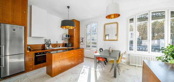 PARIS XIVème – Appartement de charme avec 3 chambres