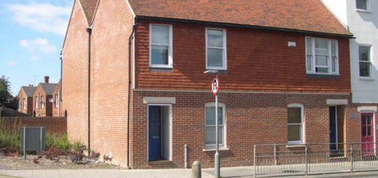 Property to rent in Lower Chantry Lane, Canterbury CT1