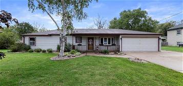 W145S7073 Brentwood Dr, Muskego, WI 53150