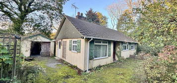 3 bedroom detached bungalow for sale