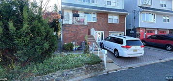 284 Madison St Unit 2, Fairview, NJ 07022