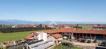 CASA SEMINDIPENDENTE A SALUZZO