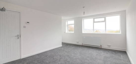 Maisonette to rent in Mount Road, Southdown, Bath BA2