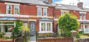 Terraced house to rent in Highcliffe Road, Winchester SO23