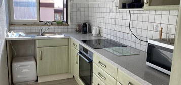 2-Zimmerwohnung mit TV, Wlan, Küche, Dusche/Wc, Waschmaschine und grosser Balkon, ruhige Lage