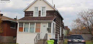 97 St Georges AVE, Sault Ste. Marie,