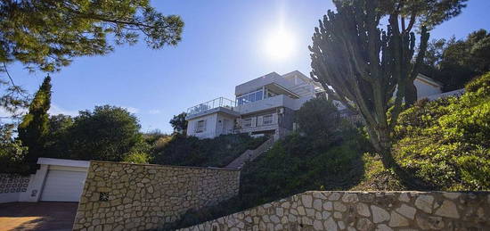 Chalet en El Faro de Calaburra - Chaparral, Mijas