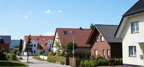 Einfamilienhaus mit Einlieger und Garage