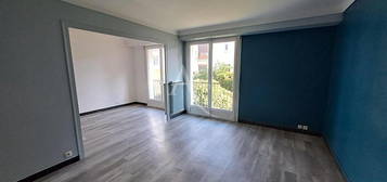 Appartement  à louer, 3 pièces, 1 chambre, 68 m²