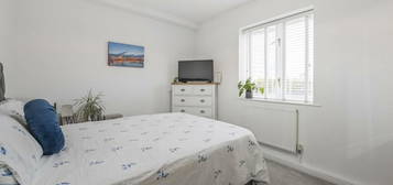 1 bedroom flat