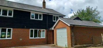 3 bedroom semi-detached house