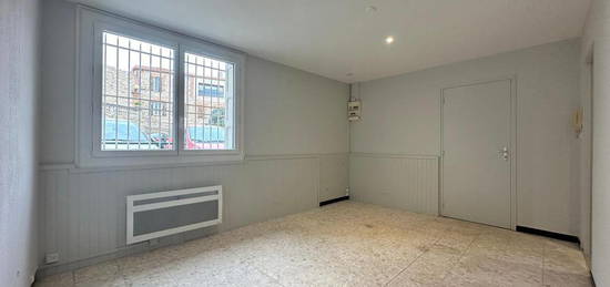 Location appartement 1 pièce 28 m²