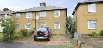 3 bedroom end of terrace house