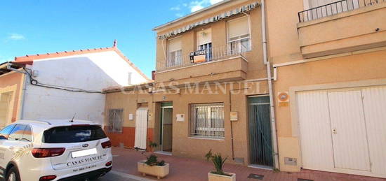 Chalet pareado en venta en calle general joaquin sansano