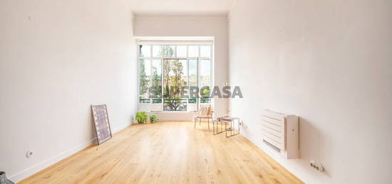 Loft T0 em Alcântara Lisboa