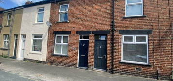 2 bedroom terraced house