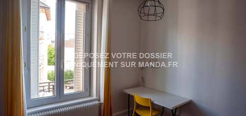 Location appartement 3 pièces 14 m²