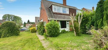 3 bedroom semi-detached house