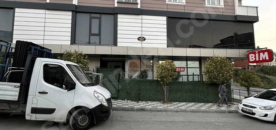 Kullanışlı ebeveyn banyolu 2+1 kiralık