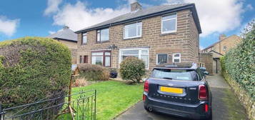 3 bedroom semi-detached house to rent