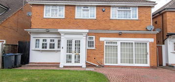 5 bed detached house for sale