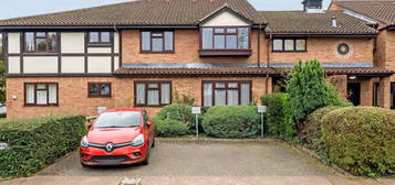 Flat for sale in Forge Close, Bromley BR2