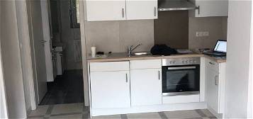 2 Zimmerwohnung mit integrierter Küche