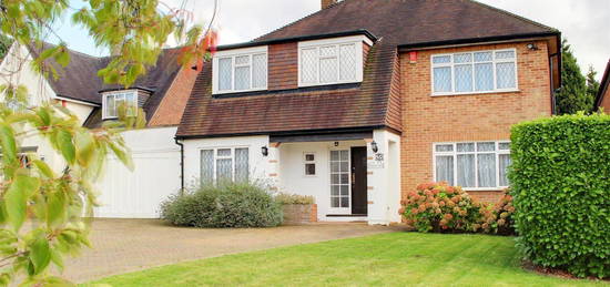 4 bed detached house for sale