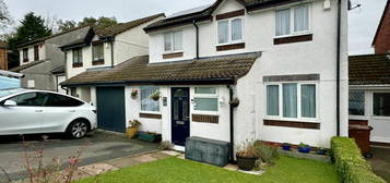 4 bedroom link detached house for sale