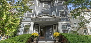 28 Putnam Ave, Cambridge, MA 02139