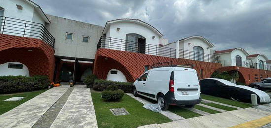 Casa en  La Providencia, Metepec