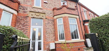 4 bedroom terraced house for sale